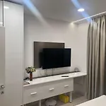 Anais Floor Bel Air Luxury Nord Apartman *