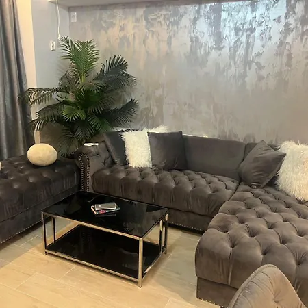 Anais Floor Bel Air Luxury Nord Mamaia