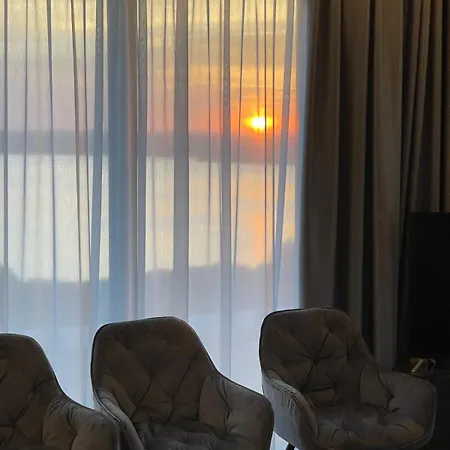 Apartment Anais Floor Bel Air Luxury Nord Mamaia