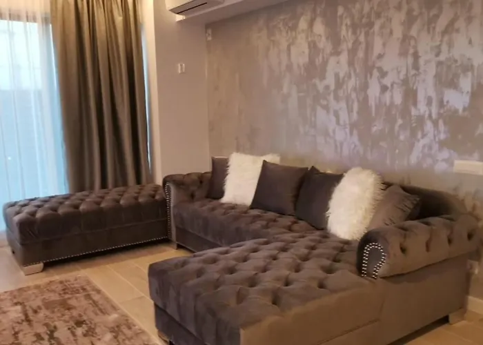 Anais Floor Bel Air Luxury Nord アパート ママイア