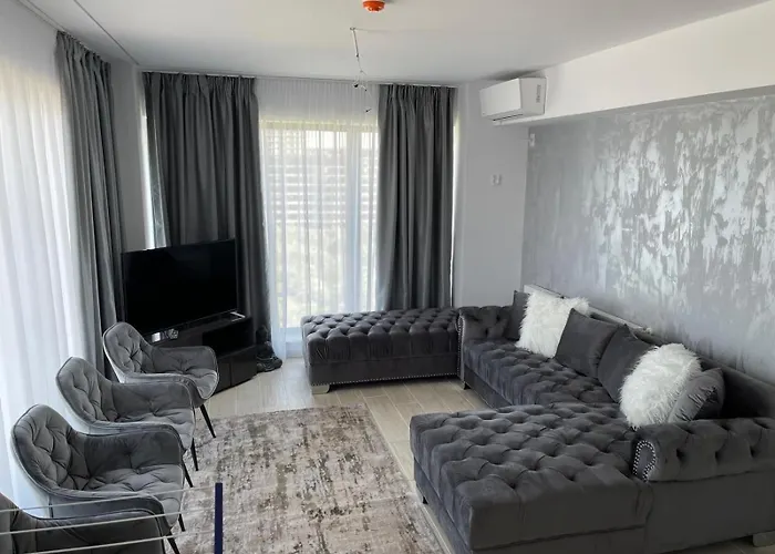 Anais Floor Bel Air Luxury Nord ママイア